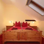Liliengrund Apartment *